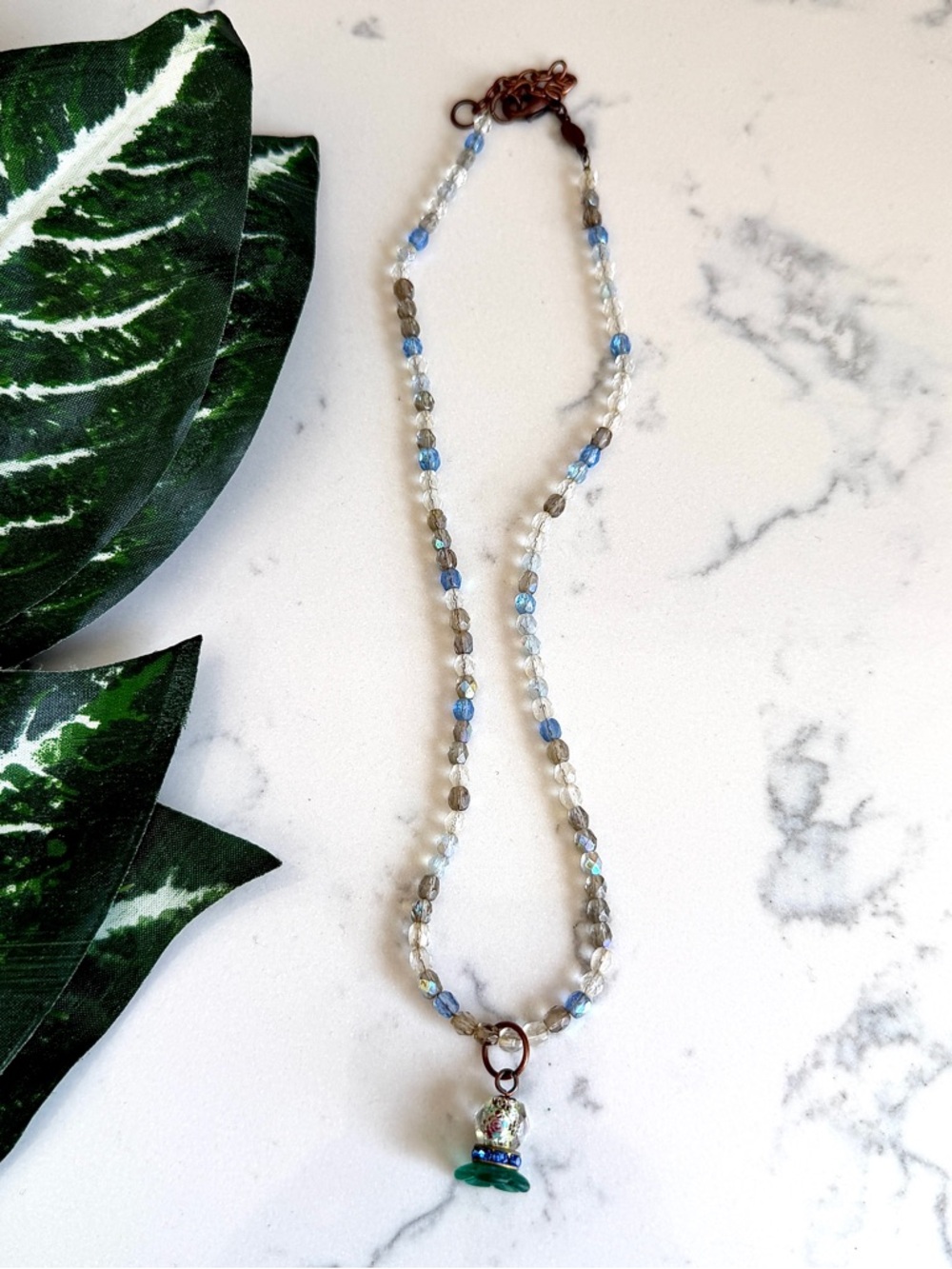 Bedizen Ornaments Colorful Bead Necklace Blue Clear Beaded PREOWNED Jewelry